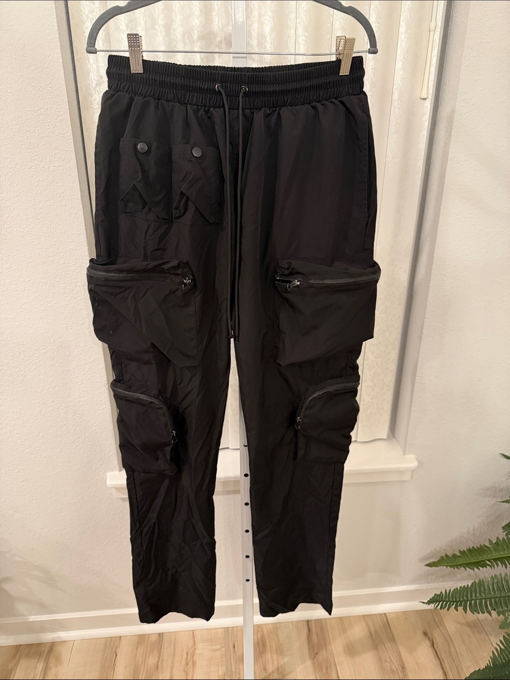Men's Black Cargo Jogger Pants - Drawstring Waist